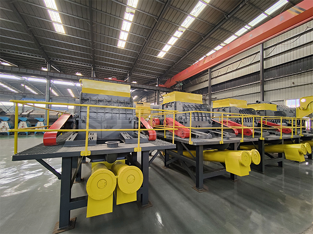 木材粉碎機(jī)和樹(shù)枝粉碎機(jī)哪個(gè)好